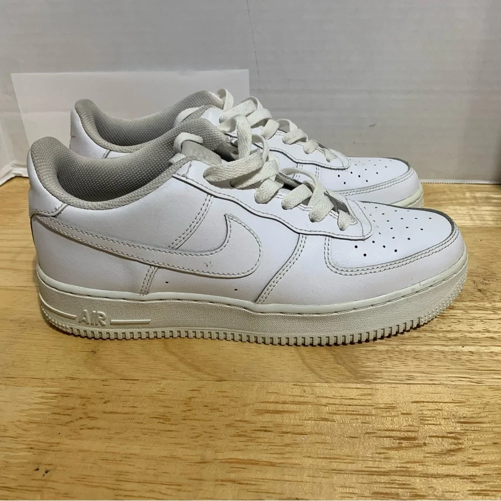 Nike Boys‎ Air Force 1 Low White Casual Shoes Size 6.5y